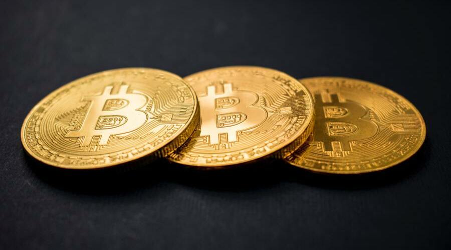 https://dfcyber.com/wp-content/uploads/2018/01/bitcoin.jpg