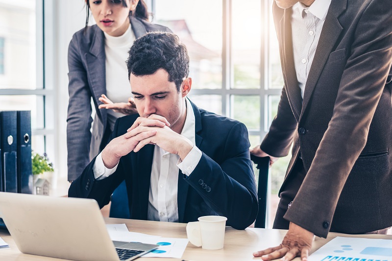 https://dfcyber.com/wp-content/uploads/2020/07/Insider-Threat_Employee.jpg