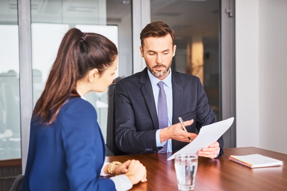 https://dfcyber.com/wp-content/uploads/2020/12/Lift-Consultants-vs-Lift-Contractors-1170x780-1.jpeg